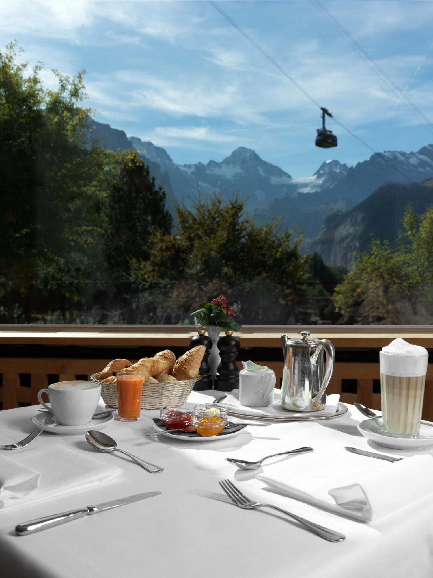 Beausite Park Hotel & Spa Wengen Exteriör bild